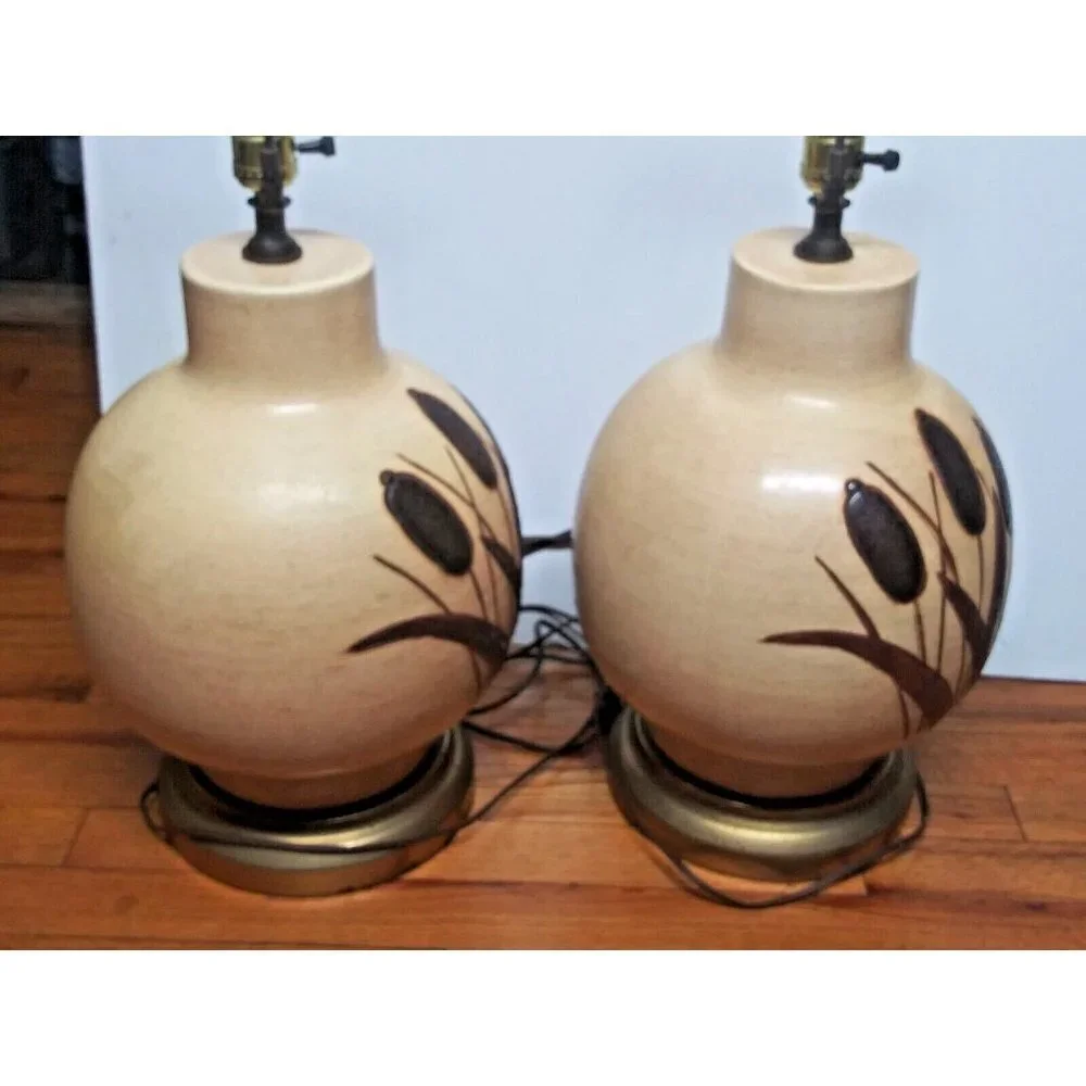 Vintage 1970s Ceramic Cattail Table Lamps Boho MCM 20